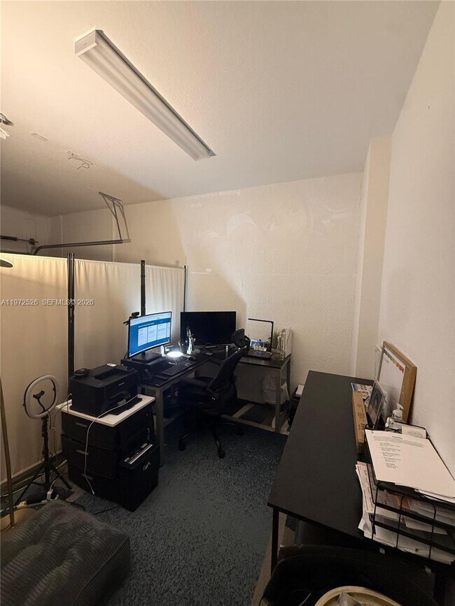 Foto del edificio - 20378 NW 6th Ave