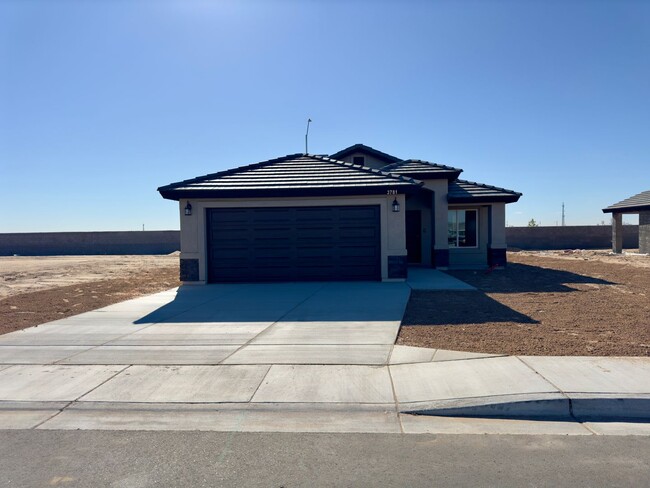 Building Photo - Brand New Three Bedroom Two Bath Home