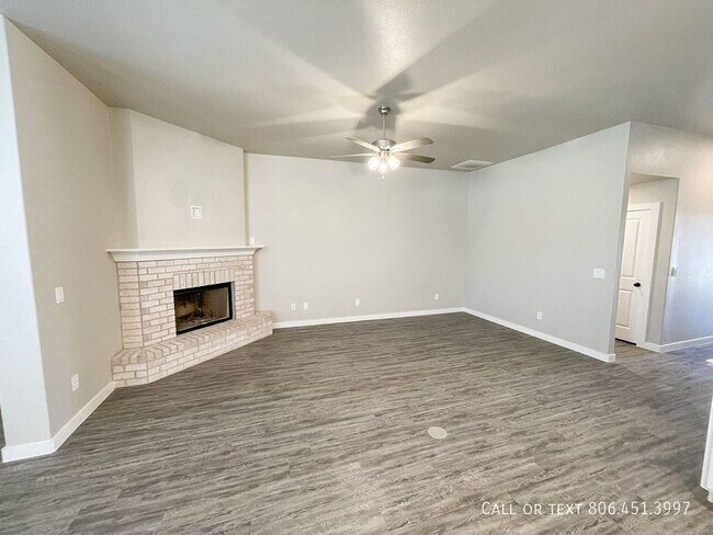 Building Photo - Beautiful 4/2 in Harvest Neighborhood!