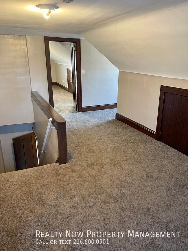 Foto del edificio - 1497 Maple Rd