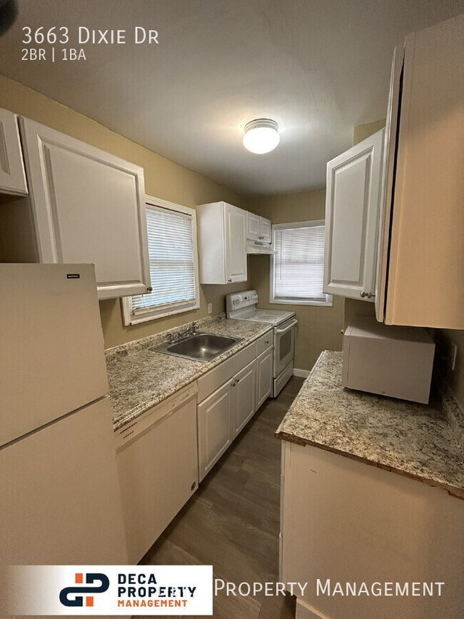 Foto del edificio - 3663 Dixie Dr
