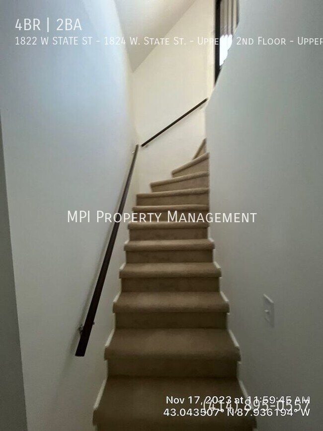 Foto del edificio - 1824 W. State St. - 4 Bedroom Upper