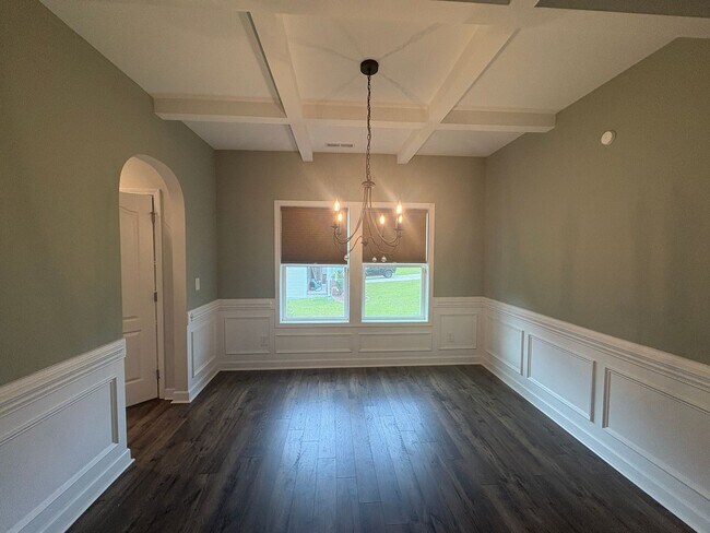 Foto del edificio - Gorgeous 4 Bed, 2.5 Bath Home in Fayetteville