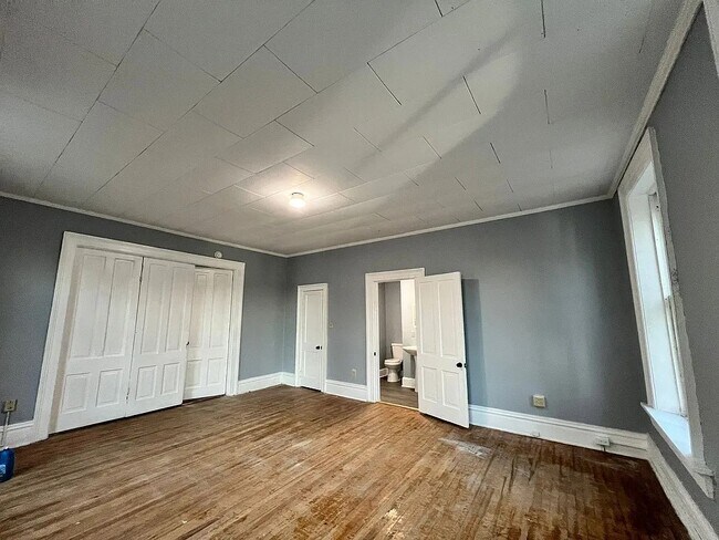 Foto del edificio - 303 W King St