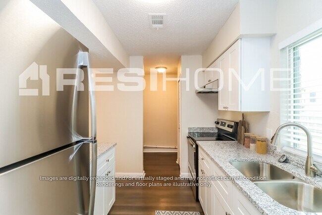Building Photo - 8016 Southbrook Cir