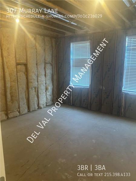 Building Photo - 307 Murray Ln