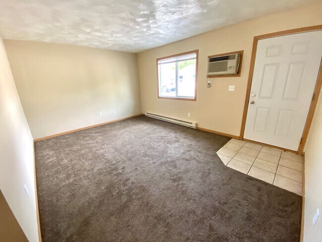 Foto del edificio - 3 Bedroom Duplex in North Fargo!