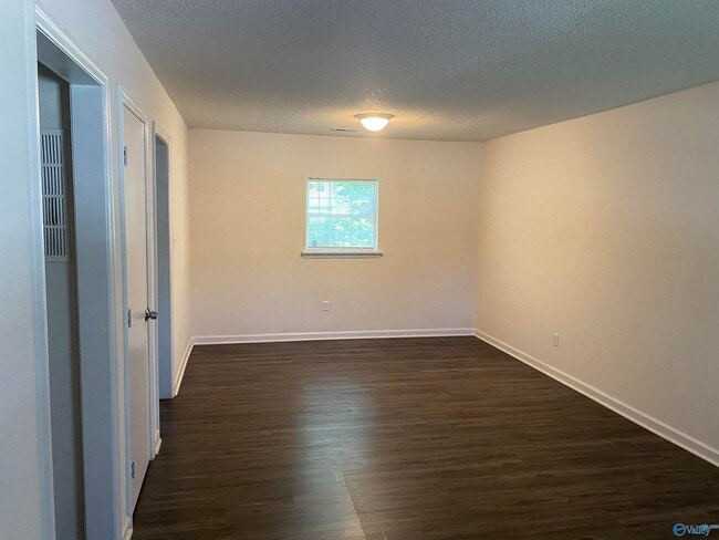 Building Photo - 4801 Padgett Dr
