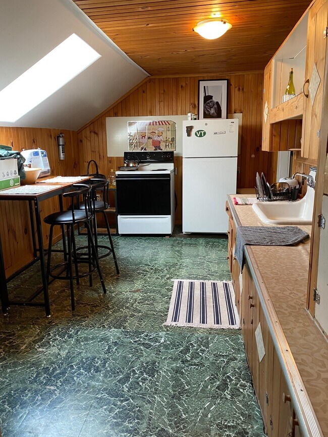 Foto del edificio - 69 S Main St