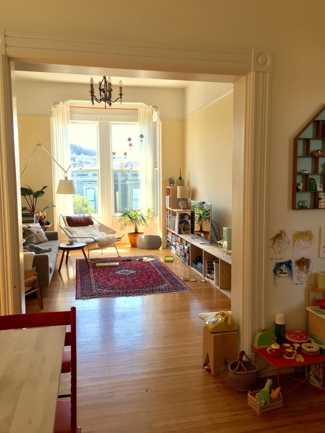 Foto principal - 84 Webster St