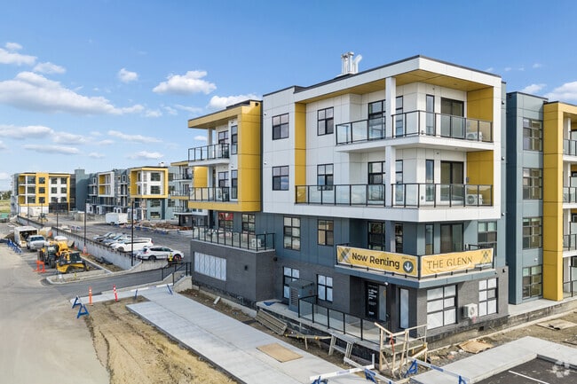 Building Photo - The Glenn