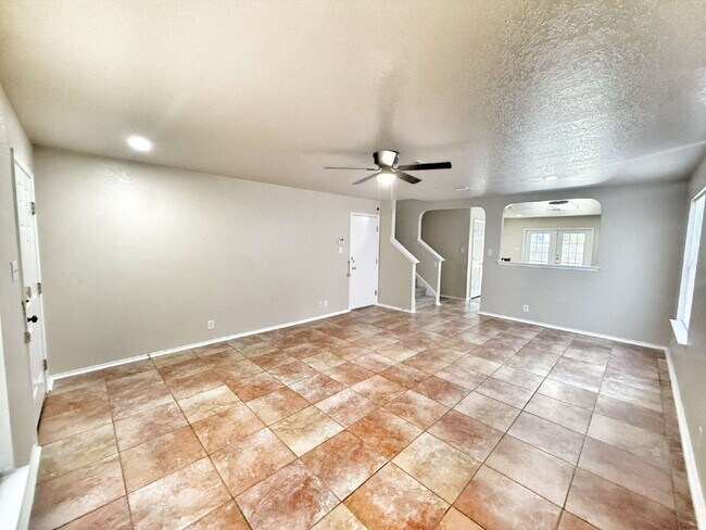 Foto del edificio - Spacious 5-Bedroom Quail Valley Home with ...
