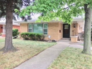 Primary Photo - 5122 Grove St
