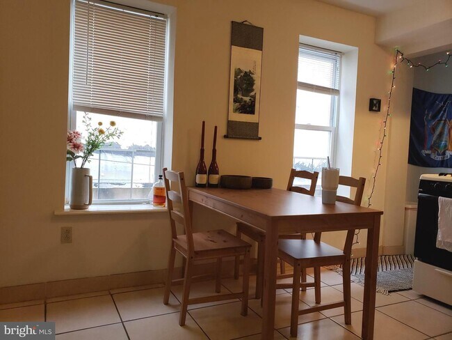 Foto del edificio - 1507 Spring Garden St