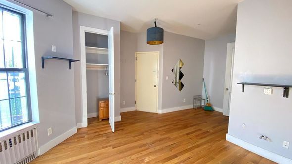 Building Photo - 784 MacDonough St