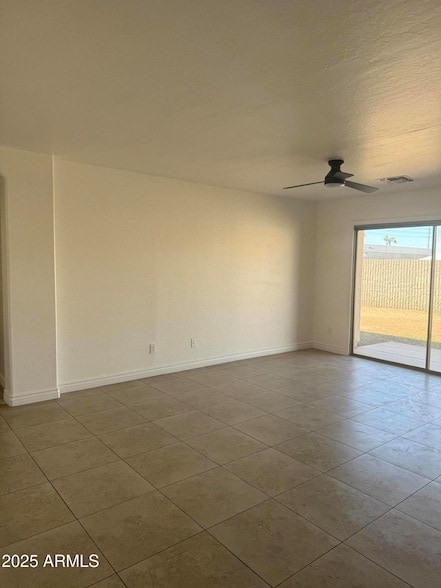 Foto del edificio - 5092 N 75th Ln