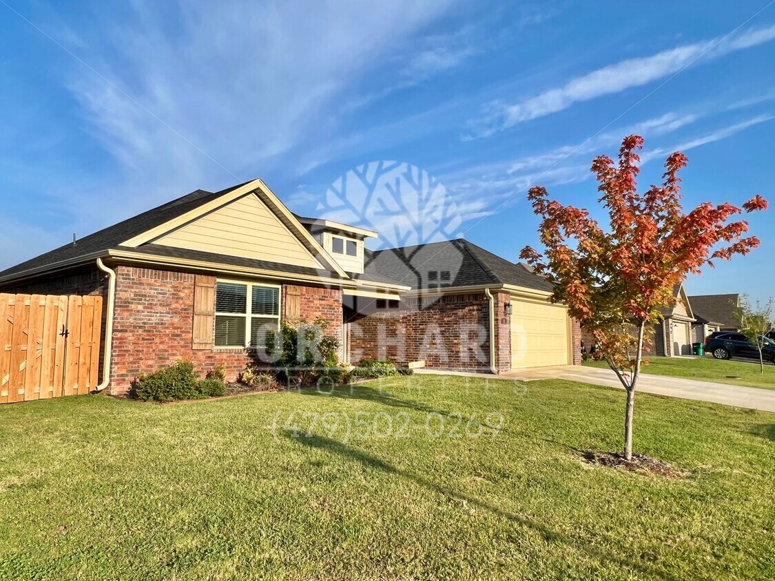 Primary Photo - Single Family Home- Well-Sought After Well...