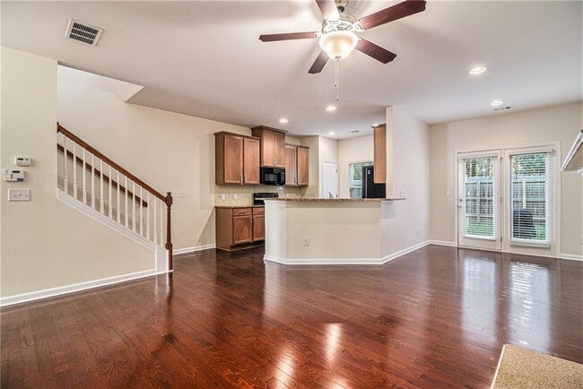 Building Photo - 5004 Longview Walk