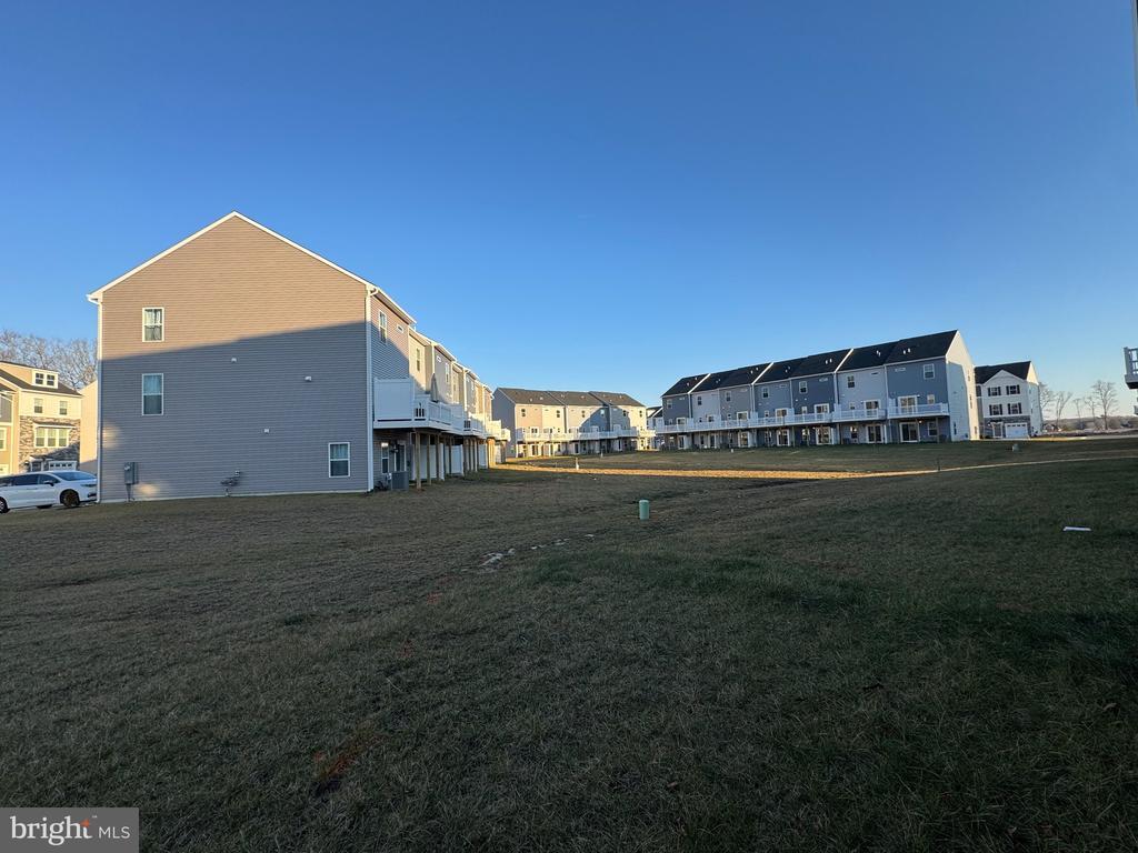 Foto del edificio - 24852 Wye Ml Ln