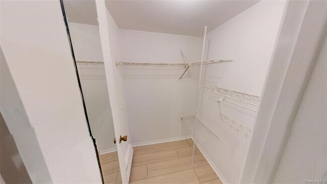 Building Photo - 50 McGregor Ln