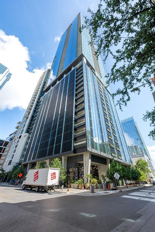 Foto del edificio - 610 Davis St