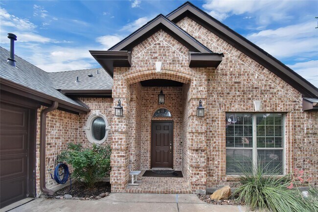 Foto del edificio - 1412 Kingsley Drive