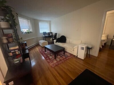 Primary Photo - 23 Arlington St