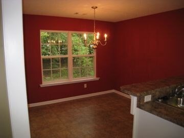 Building Photo - 142 Fox Haven Dr