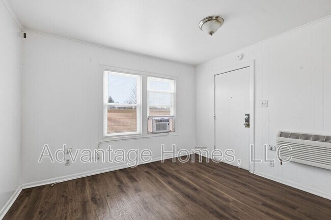 Foto del edificio - 1109 N Scott Ave