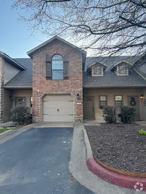 Building Photo - 3465 W Chevaux Dr