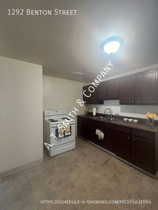 Photo - 1292 Benton St Apartment
