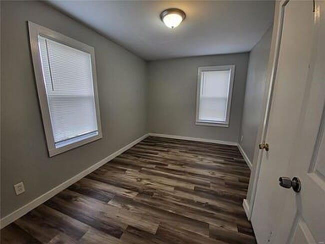 Foto del edificio - 6156 Jackson Ave