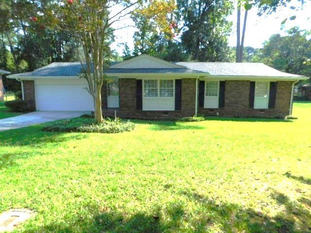 Foto del edificio - 879 Forest Ridge Dr SE