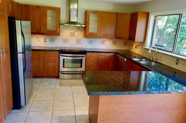 Foto del edificio - 9538 Meadowglen Ln