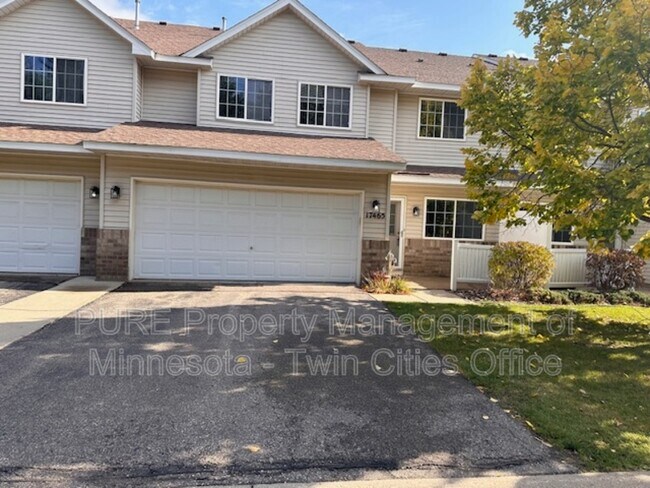 Foto del edificio - 17465 Glacier Wy