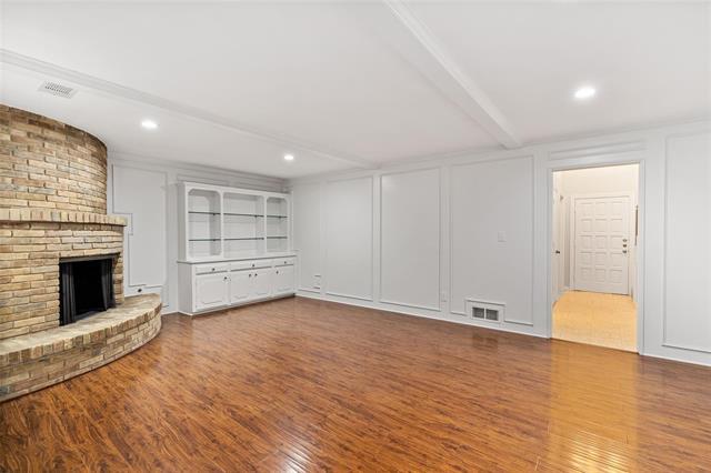 Foto del edificio - 4355 Harvest Hill Rd