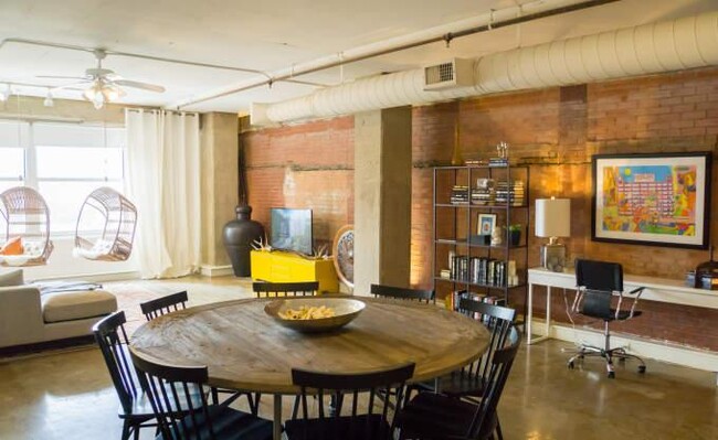 Foto del edificio - 1 bedroom in Dallas TX 75215