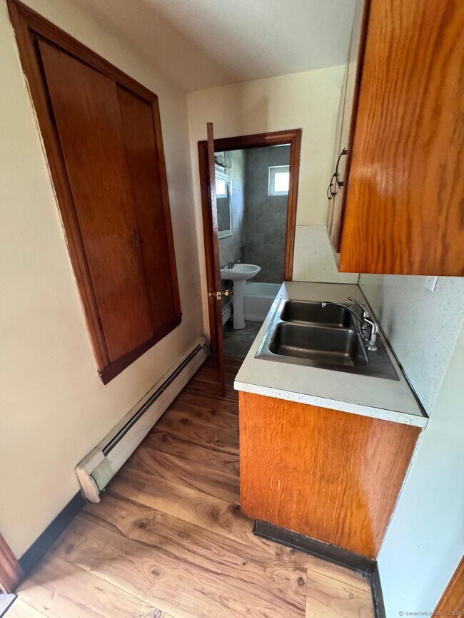 Foto del edificio - 88 Oak St