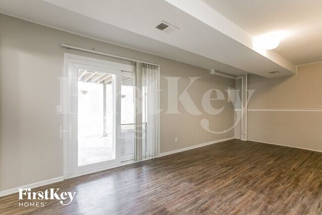 Foto del edificio - 16444 West 139th Street