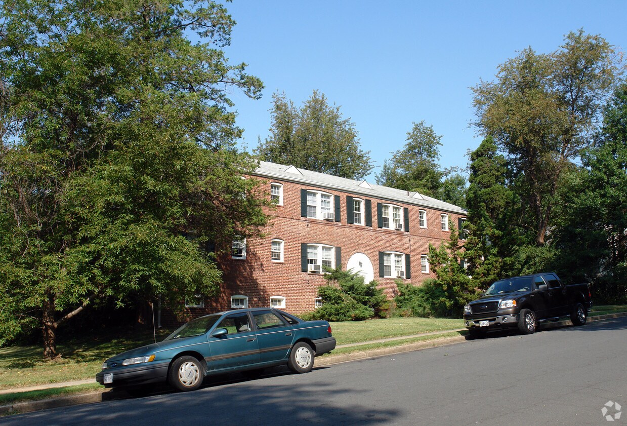 Foto del edificio - 1200 N Kensington St