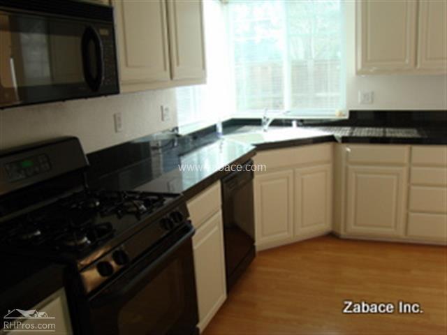 Building Photo - 3116 Albany Cir