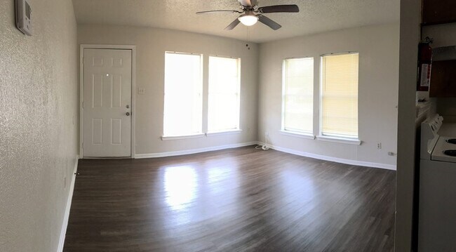 Building Photo - 1810 N. Gray St- 2BD, 1BA, Tucked Away!