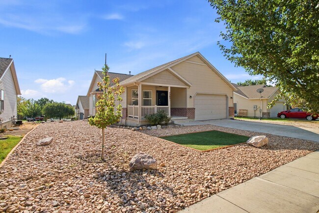 Building Photo - 7202 N Ute Dr