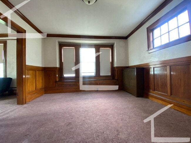 Photo - 27 Embassy Rd House