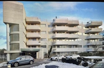 Building Photo - 88 Cutter Mill Rd