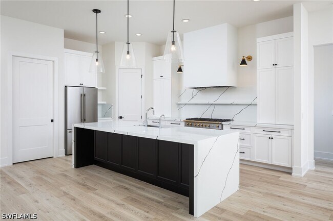 Foto del edificio - 5772 Green Blvd