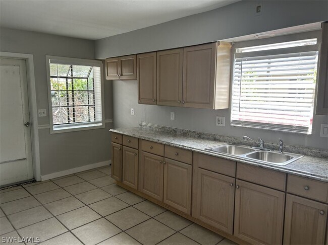 Building Photo - 27673 Los Amigos Ln