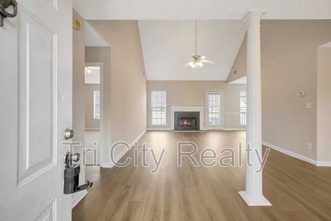 Foto del edificio - 110 York Ln