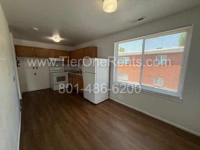 Foto del edificio - NO DEPOSIT option available for qualified ...