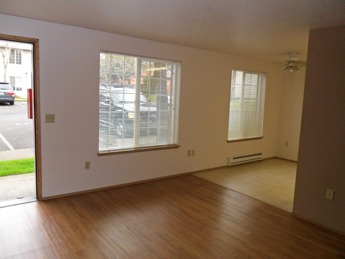 Primary Photo - 397 Madrona Ave SE